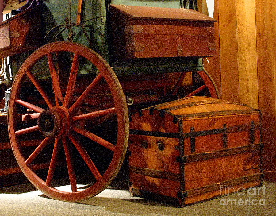 Covered Wagon and Trunks Photograph by Linda Phelps