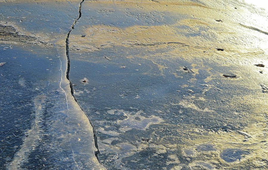 Crack In The Ice  Digital Art by Lyle Crump