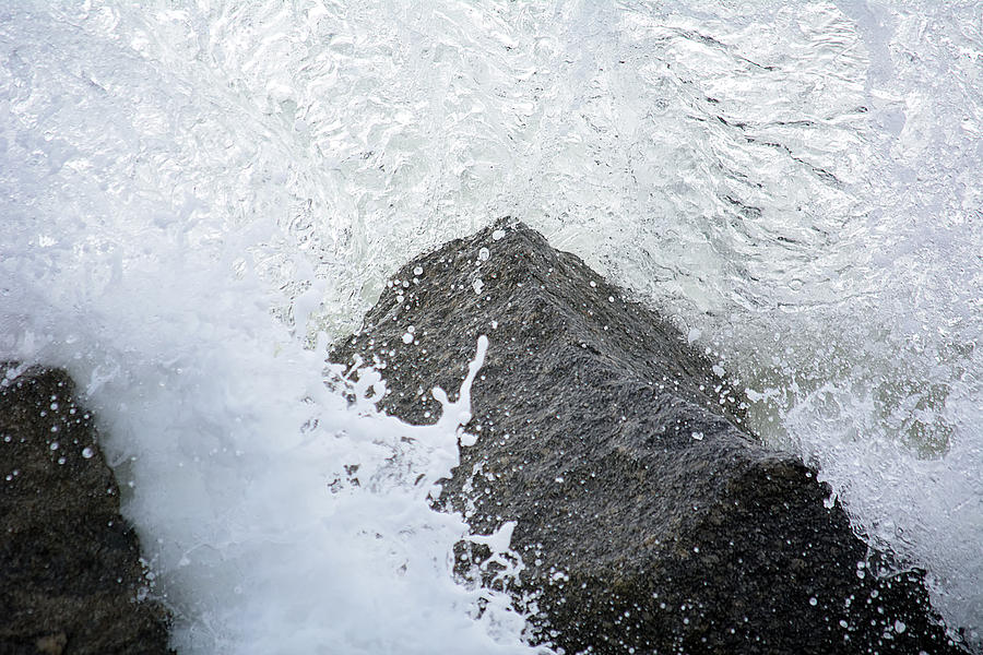 Crashing Wave Photograph by Kenneth Albin
