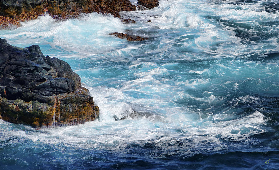 Crashing Waves Photograph by Rick Lawler