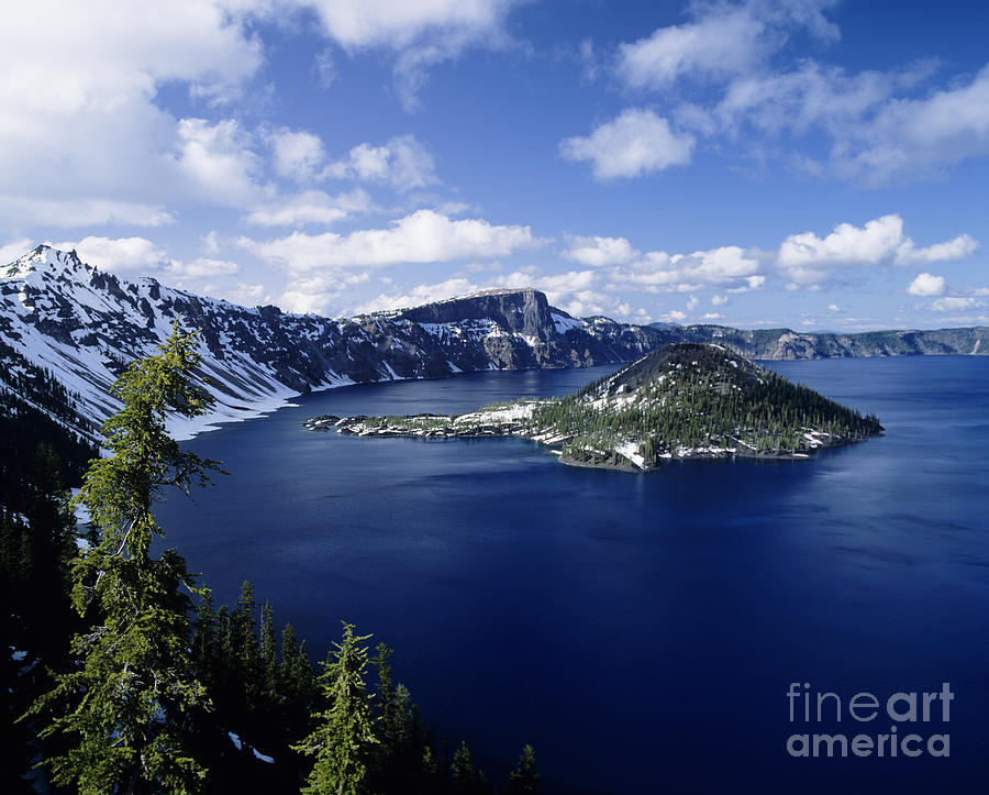 Crater Lake and Wizard Island Photograph by Michael Howell - Printscapes