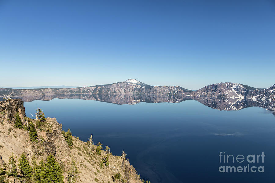 Crater lake perfect reflection in Oregon, USA Photograph by Didier Marti