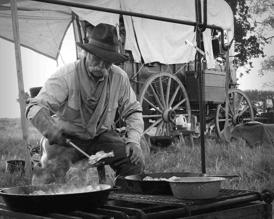 Chuckwagon Photograph - Mealtime on the Trail by Toni Hopper