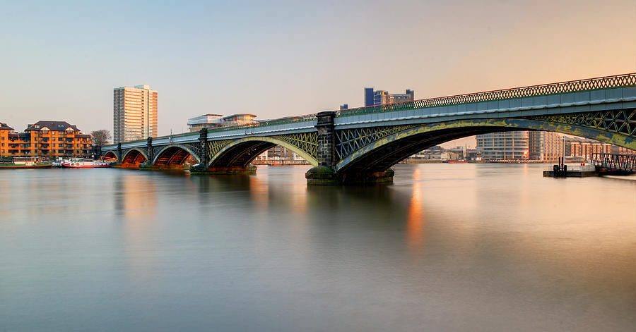 Transportation Photograph - Cremorne Bridge Over The Thames by David Henderson