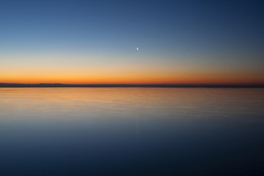 Crescent Moon Dawn Photograph by Sven Brogren