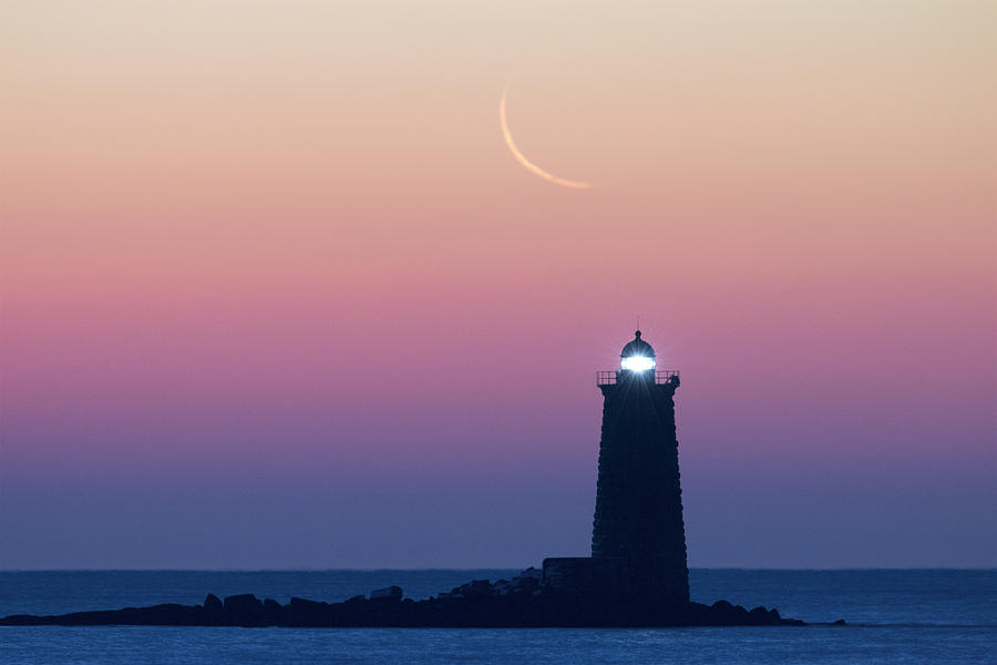 Crescent Moon Over Whaleback Photograph by Eric Gendron