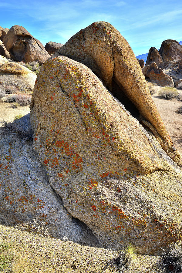 Crested Boulder in the Alabama Hills Photograph by Ray Mathis