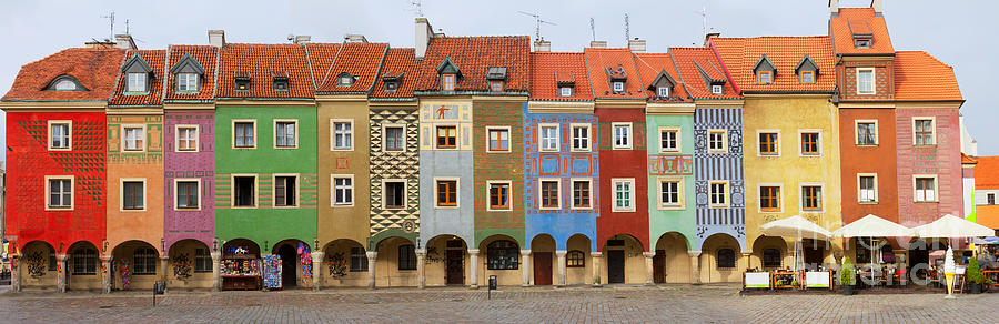 Crooked Medieval Houses of Poznan, Poland Photograph by Anastasy Yarmolovich