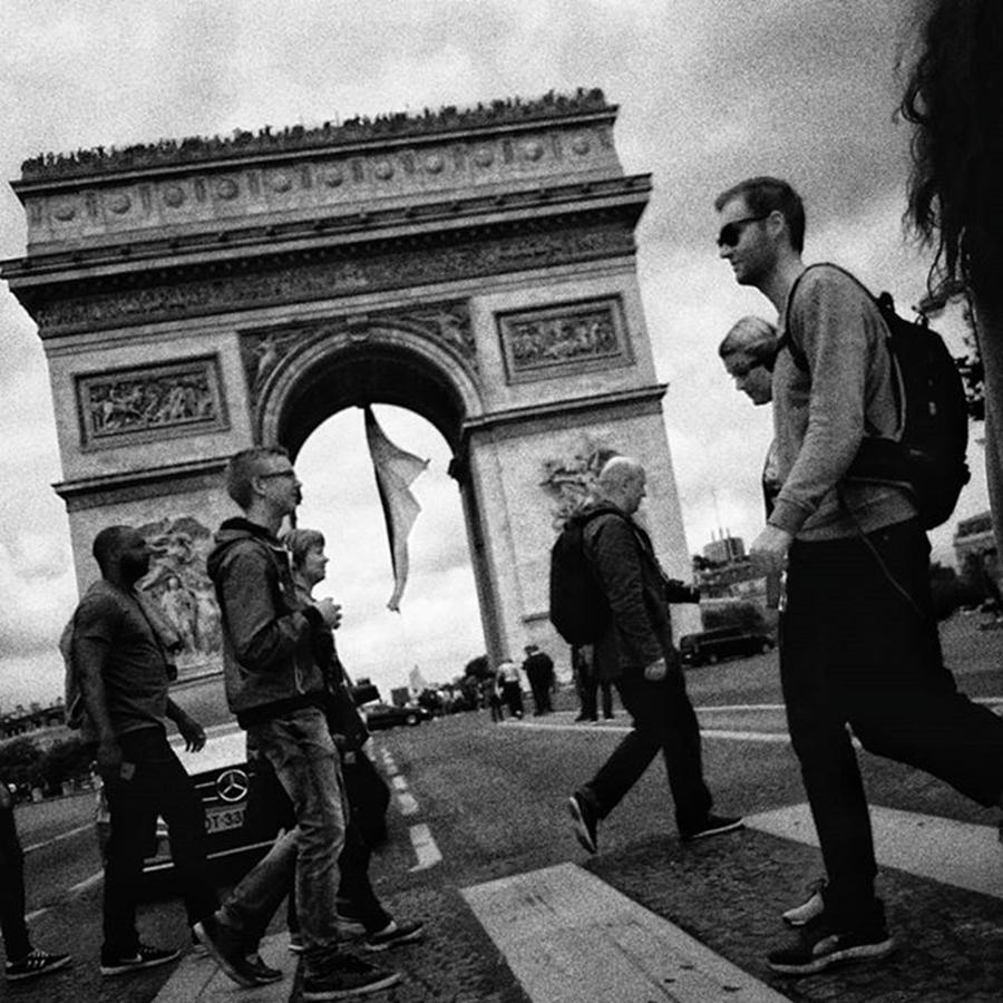 Paris Photograph - Crossers

#architecture #people by Rafa Rivas