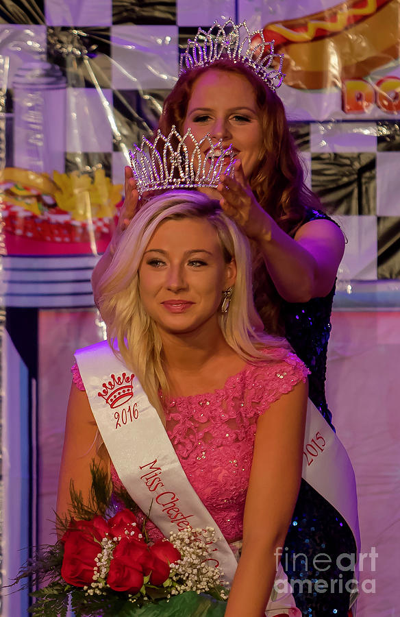 Crowning of Miss Chesterfield County Fair 2016 5431CV Photograph by ...