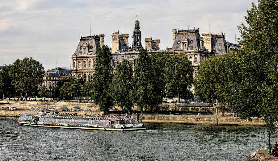 Cruising Seine River Tourist Paris  Photograph by Chuck Kuhn