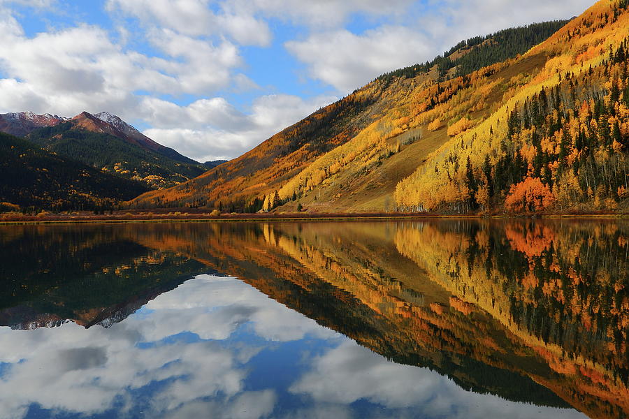 Crystal lake autumn reflection Photograph by Jetson Nguyen