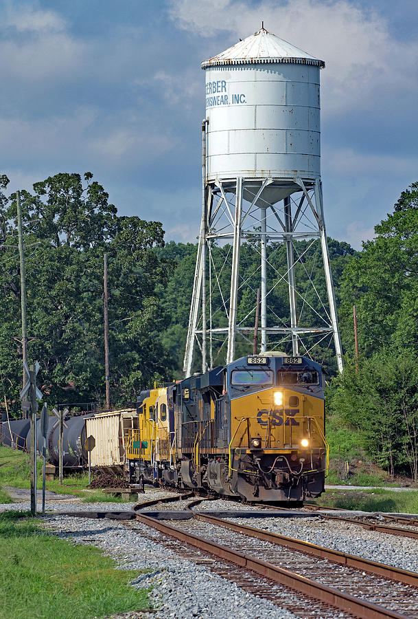 CSX Train in Pelzer, South Carolina Photograph by Joseph C Hinson