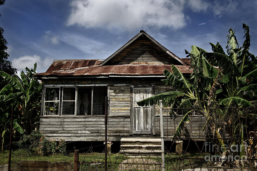 Cuba old houses Photograph by Jose Rey