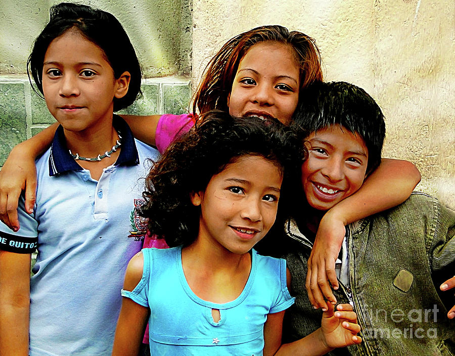 Cuenca Kids 1063 Photograph by Al Bourassa