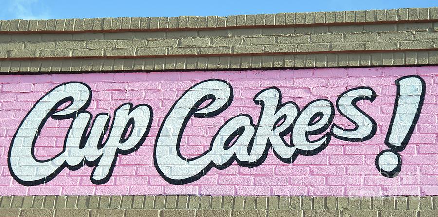 Omaha Photograph - Cup Cakes Of Omaha Sign, Dundee by Poets Eye
