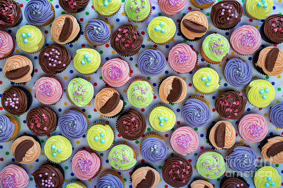 Cupcakes Photograph by Tim Gainey