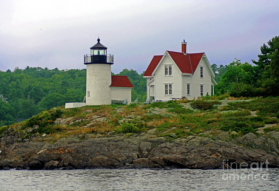 Curtis Island Lighthouse Photograph By Jim Beckwith Fine Art America 0662