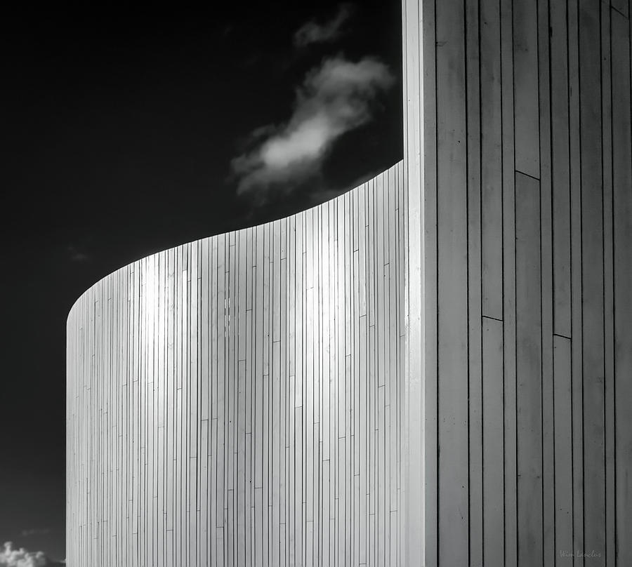 Abstract Photograph - Curve Four by Wim Lanclus