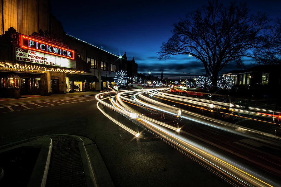 Curvy Night time traffic Photograph by Sven Brogren