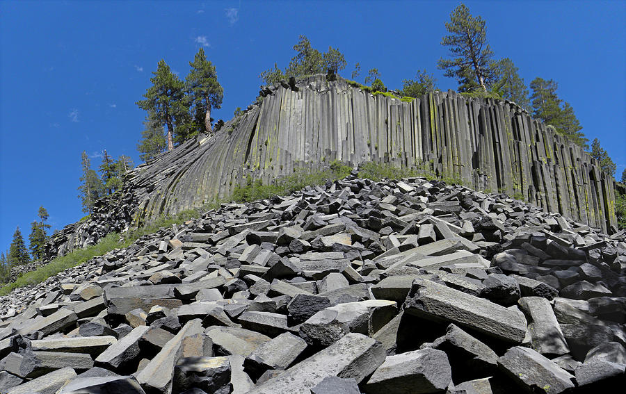 D2M6312 Devils Postpile National Monument Photograph by Ed Cooper Photography
