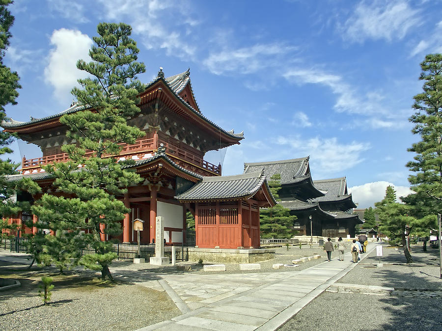 Daitokuji Zen Temple Complex - Kyoto Japan Photograph by Daniel Hagerman