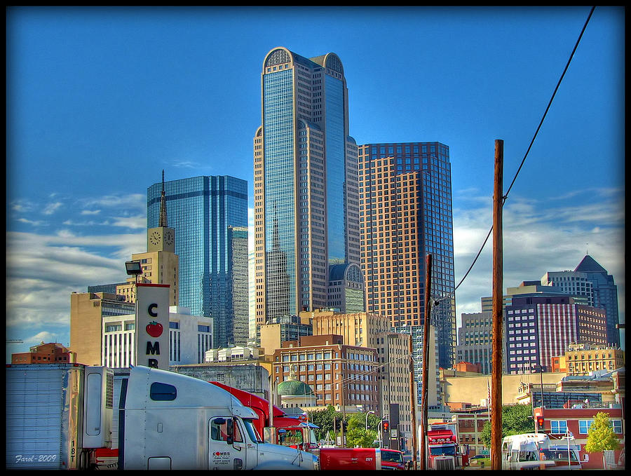 Dallas Photograph - Dallas Morning Skyline by Farol Tomson
