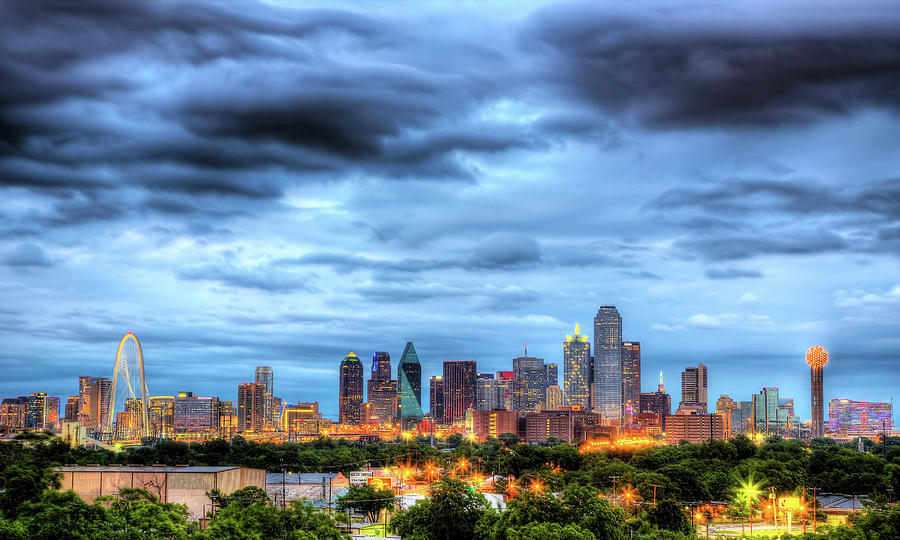 Dallas Skyline Photograph - Dallas Skyline by Shawn Everhart