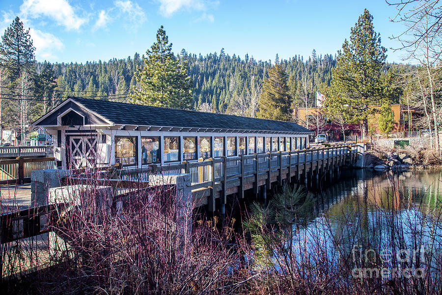 Dam Pretty Photograph by Linda Arnado - Fine Art America