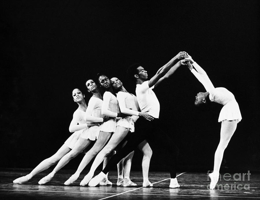 Harlem Photograph - Dance - Concerto Barocco by Granger