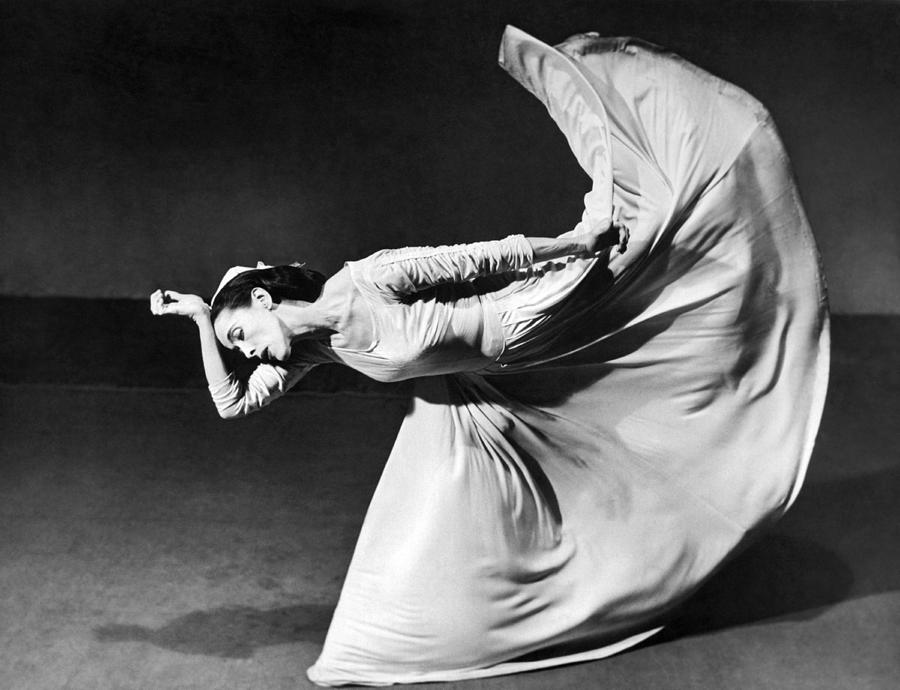 Dancer Martha Graham Photograph by Underwood Archives
