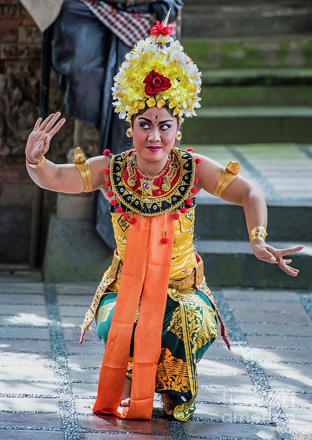 Dancer of Bali Photograph by Jim Chamberlain - Fine Art America