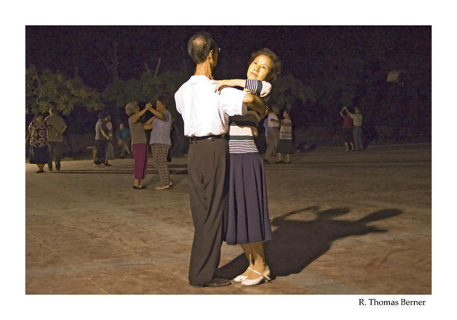 Dancing Couple Photograph by R Thomas Berner