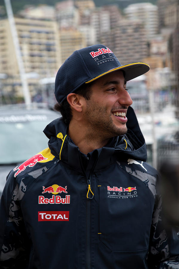 Car Photograph - Daniel Ricciardo by Srdjan Petrovic
