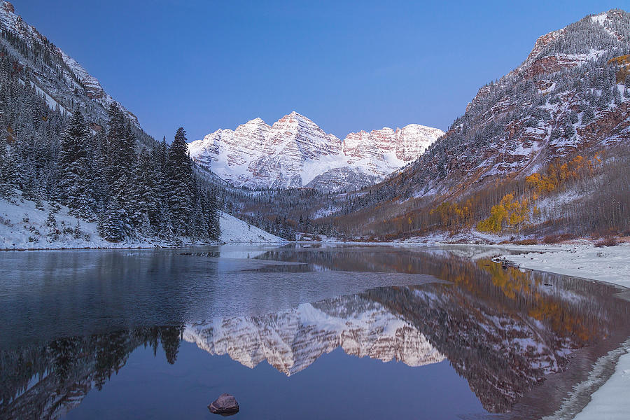Dawn at Maroon Bells 1 Photograph by Jemmy Archer