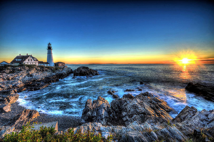 Dawn at Portland Head Lighthouse Photograph by Don Mercer