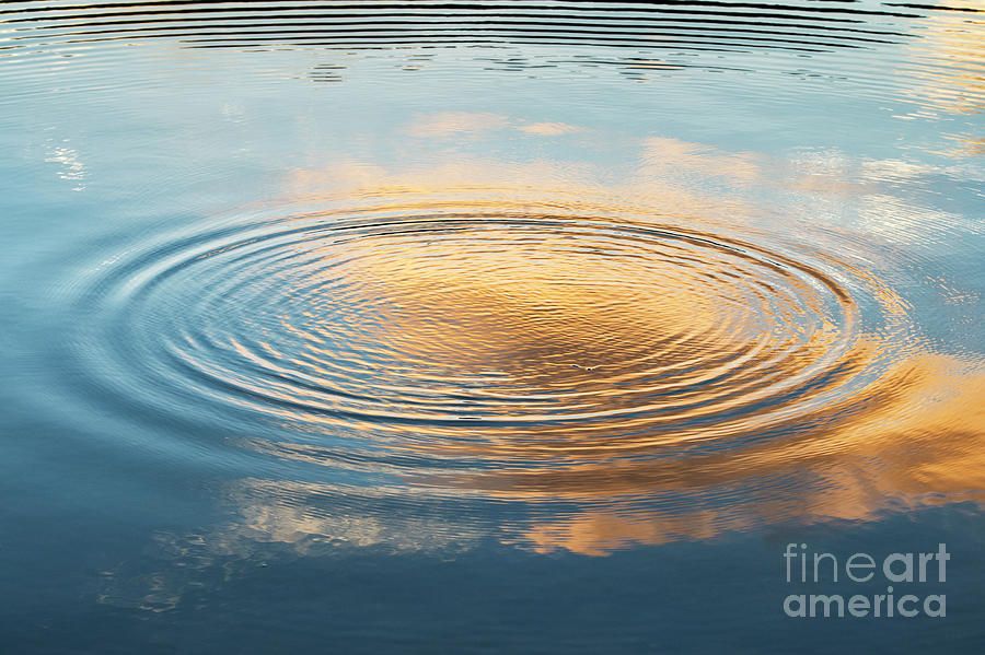 Abstract Photograph - Dawn Light Ripple by Tim Gainey