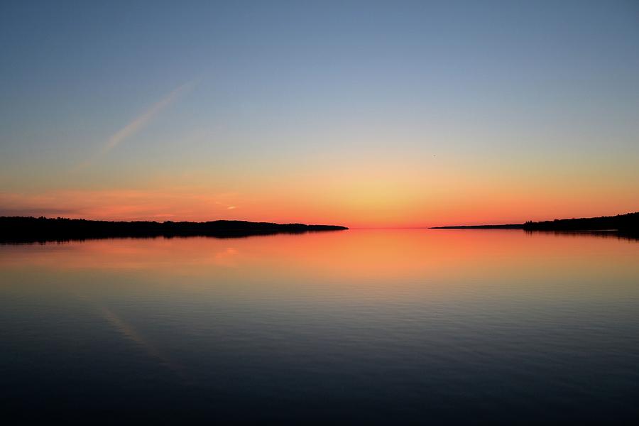 Dawn On Kempenfelt Bay  Photograph by Lyle Crump