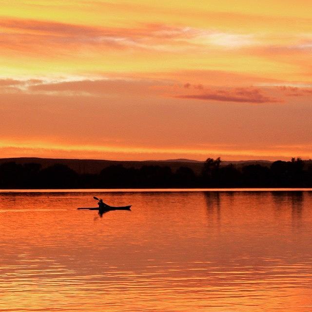 Easter Photograph - Dawn Rower. #lakeburleygriffin by Anthony Croke
