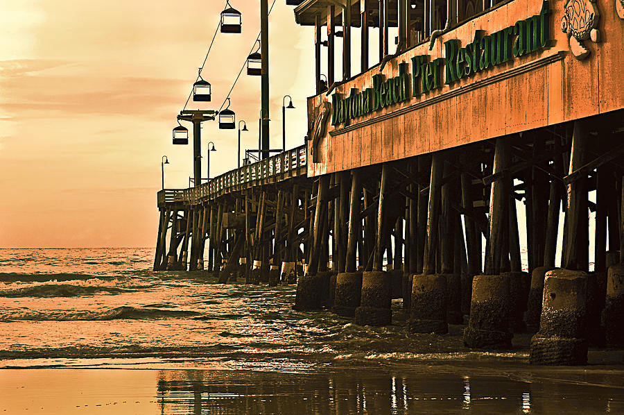 Daytona Beach Photograph - Daytona Beach Pier by Carolyn Marshall