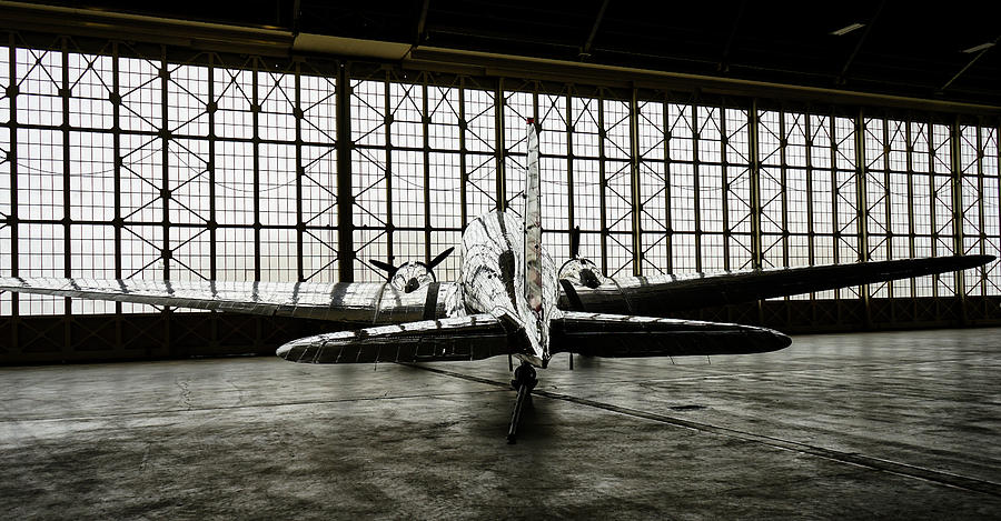 DC-3 by Bill Gabbert DC-3 by Bill Gabbert