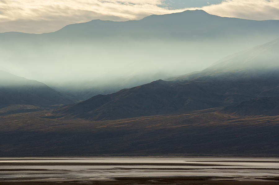 Death Valley Haze Photograph by Johan Elzenga