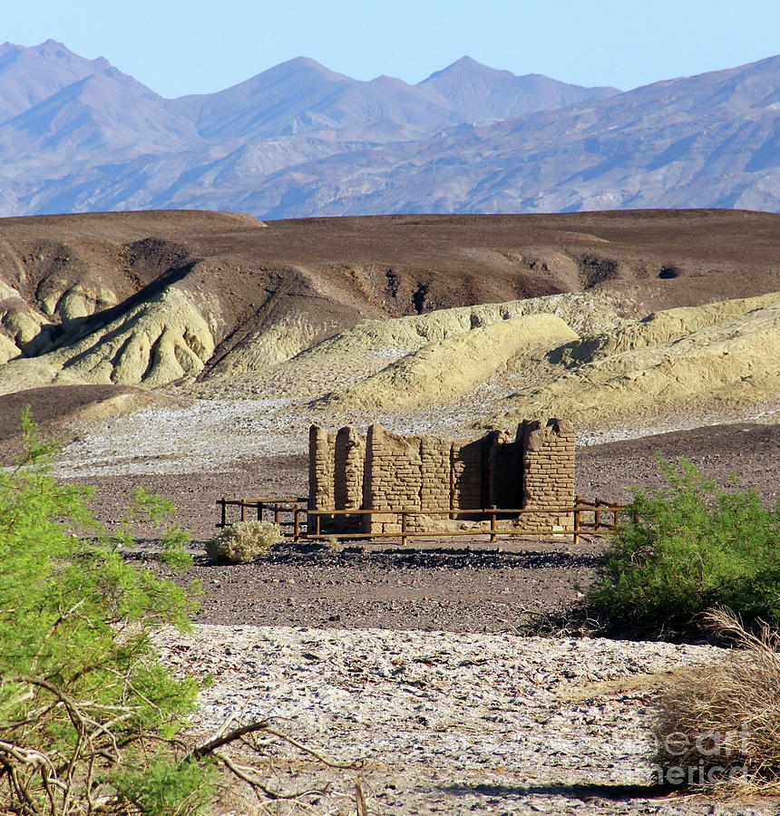 Death Valley Ruins 6413  Photograph by Jack Schultz