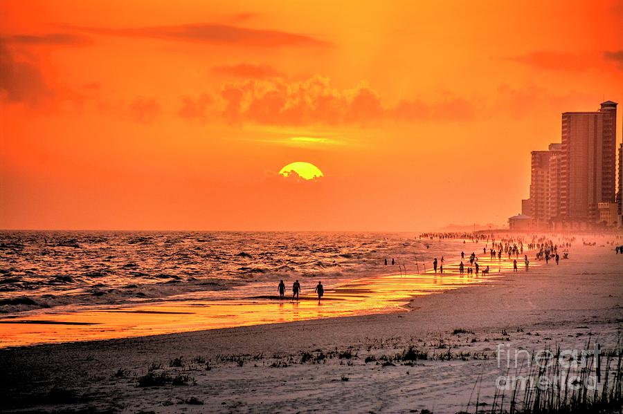 Sunset Photograph - Debbys Sunset by Paul Lindner