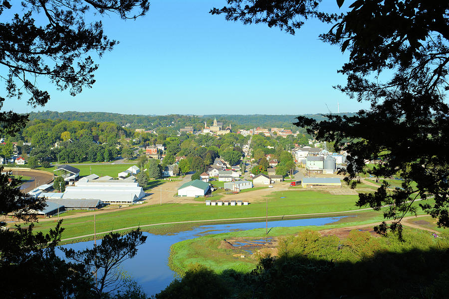 Decorah Iowa Photograph by Bonfire Photography Pixels