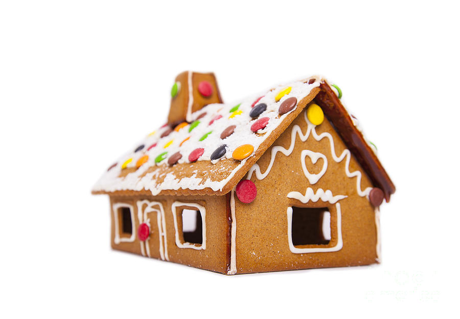 Decorated gingerbread house Photograph by Sophie McAulay