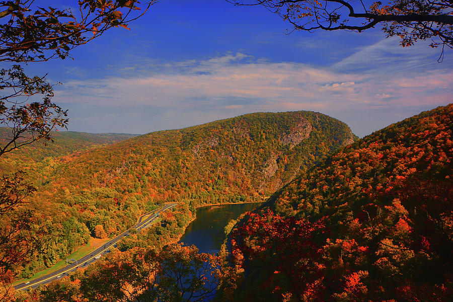 Delaware Water Gap in the Fall Photograph by Raymond Salani III