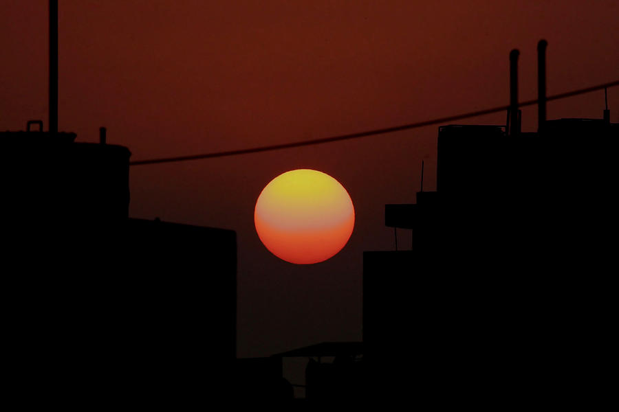 Delhi. Sunrise Photograph by Tony Brown