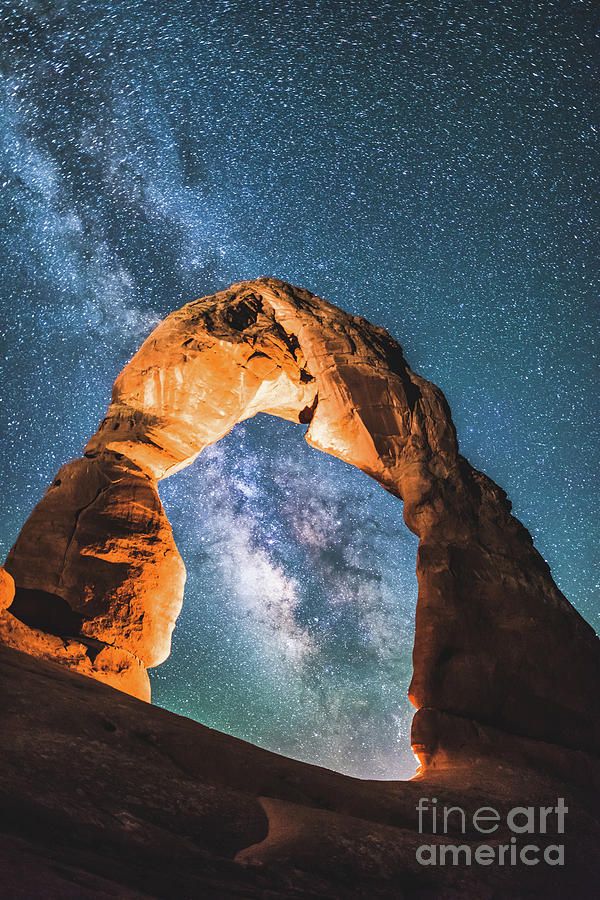 Delicate Arch and the Milky Way Galaxy Photograph by Robert Loe