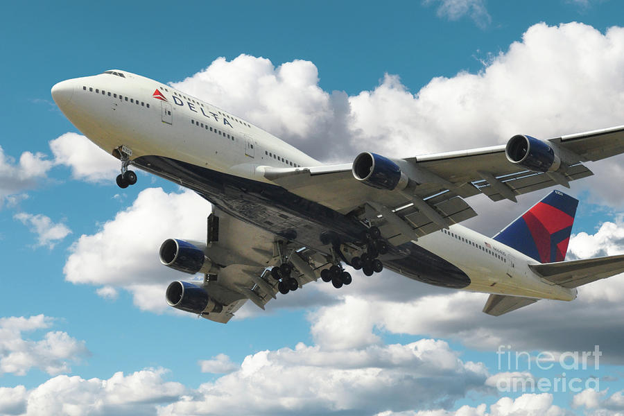 Delta Airlines Boeing 747 Digital Art by Airpower Art